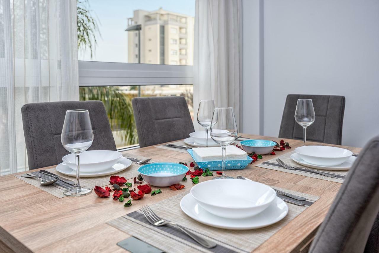 Wintowinrentals Best Location, Beach, Pool & Parking Rincón de la Victoria Exterior foto